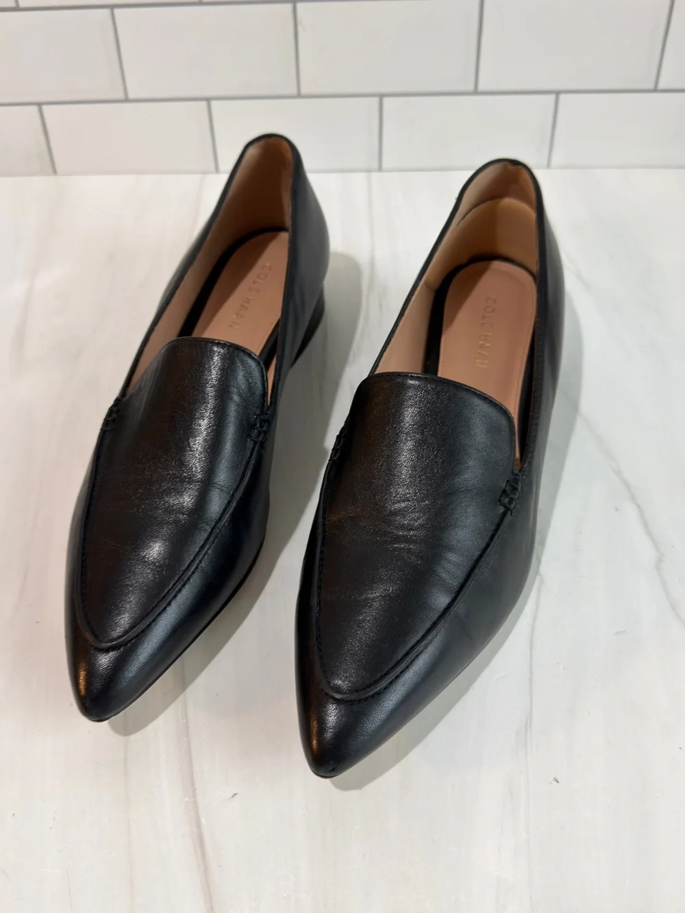 COLE HAAN VALANTINO POINTED TOE LOAFERS BLACK LEATHER SIZE 8 CAREER EASY WEAR